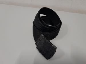 BLACK BELT NO BRAND //CINTURA NERA SENZA MARCA